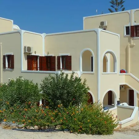 Angira Kamari (Santorini)