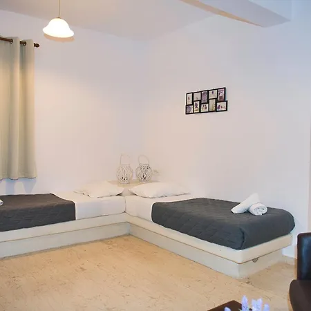 Отель Angira 2*