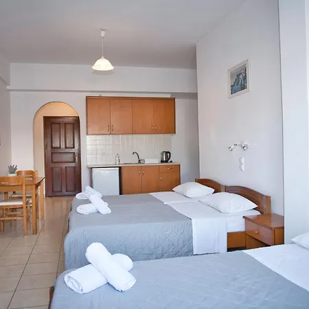 Angira Hotel Kamari (Santorini)
