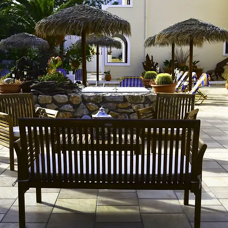 Angira Hotel Kamári