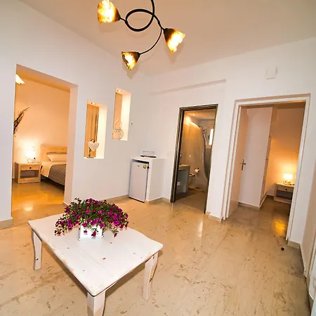 Hotel Angira
