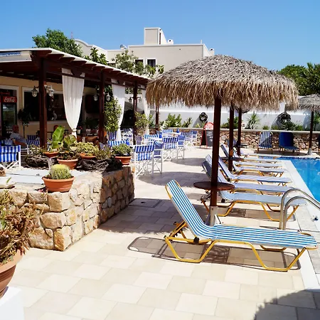 Hotel Angira 2*
