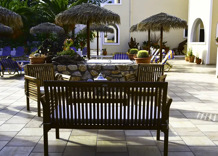 Angira Hotel Kamári