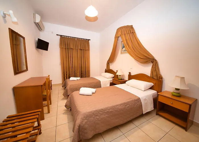 Hotel Angira Kamari (Santorini)