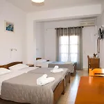 Angira 2* Kamari (Santorini)