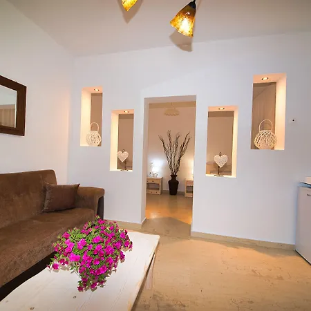 أنجيرا Kamári