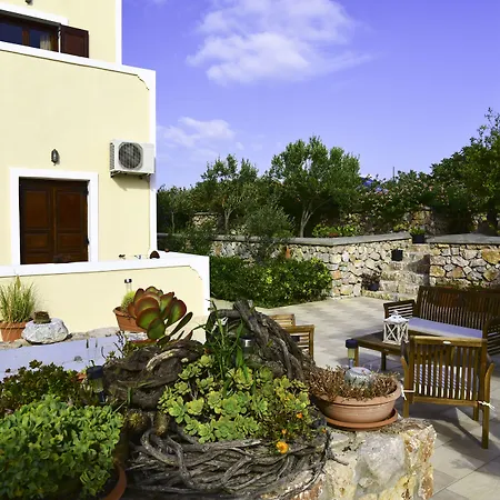 أنجيرا فندق Kamári